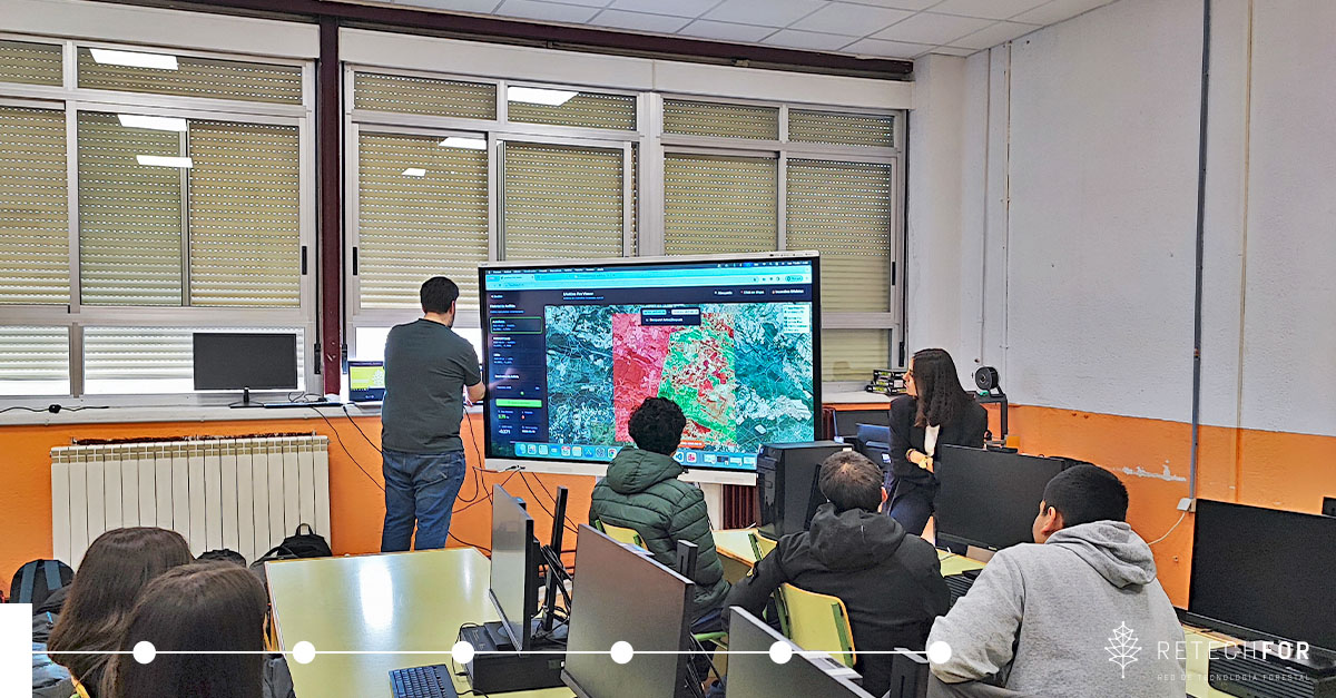 20251218 talks educational conference IES Salamanca innovation forest management fire prevention RetechFOR 2